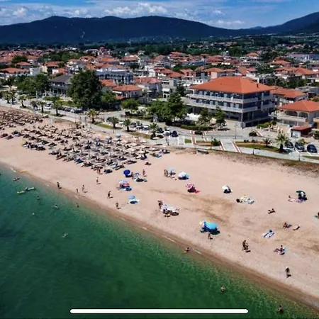Un Bel Posto Sea View Vrasná
