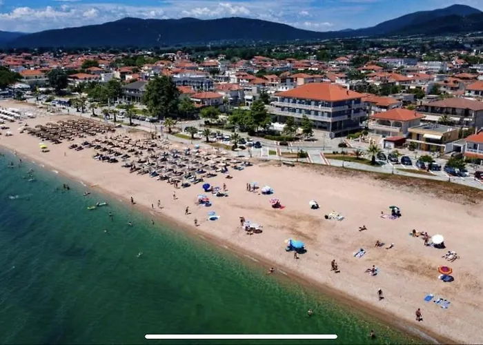 Un Bel Posto Sea View Vrasná