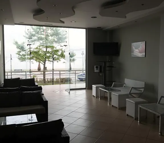 Un Bel Posto Sea View Appartement Vrasná