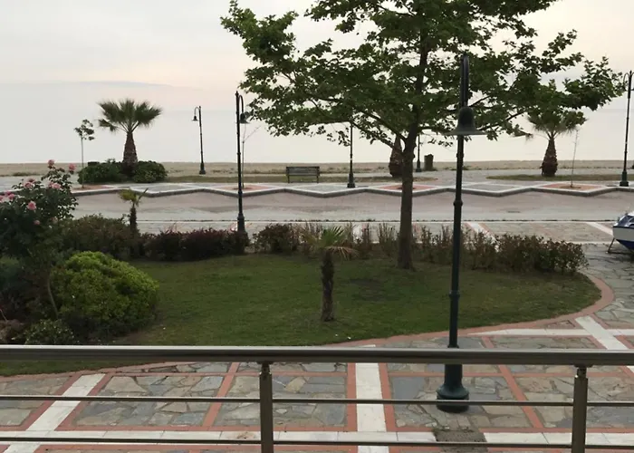 Un Bel Posto Sea View Appartement Vrasná