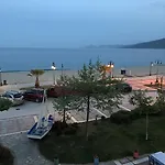 Apartman Un Bel Posto Sea View Vrasná