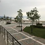 Apartman Un Bel Posto Sea View Vrasná