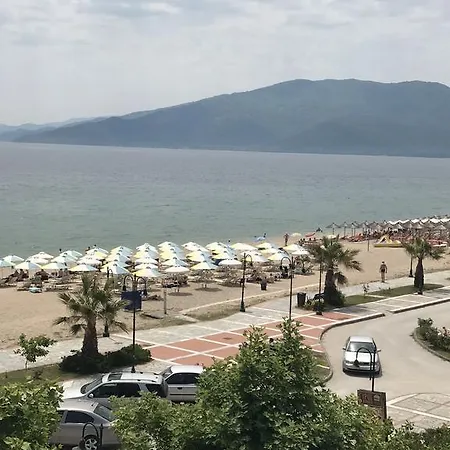 Un Bel Posto Sea View Apartament Vrasná